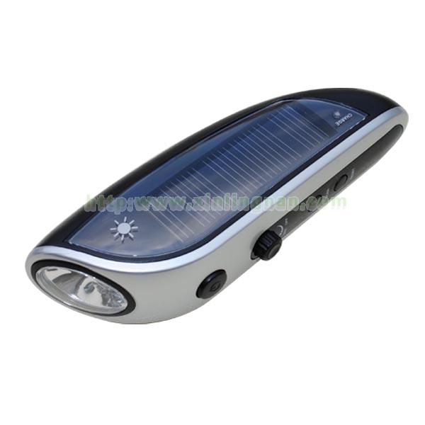 Solar radio flashlight